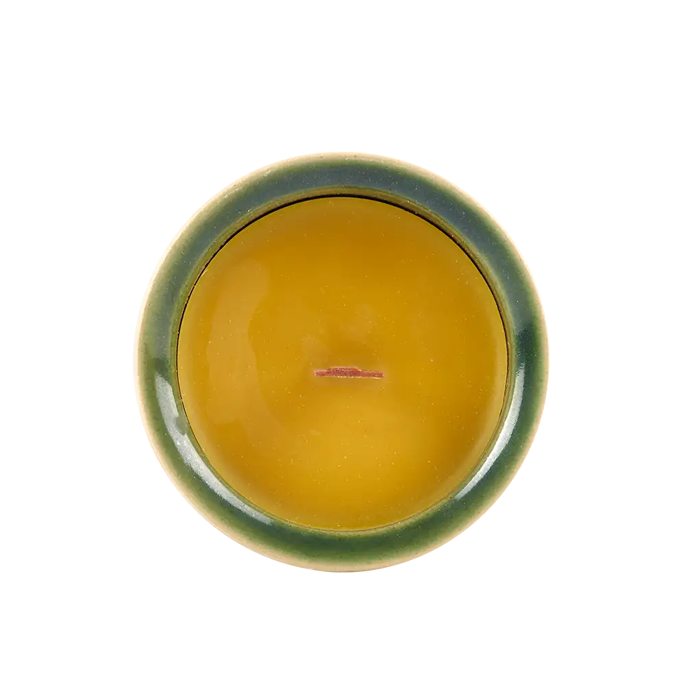 Mānuka Honey Scented Beeswax Candle wax and wick