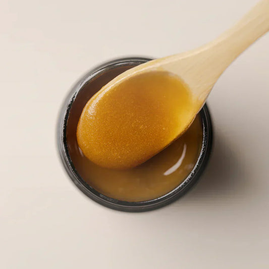 Can You Use a Metal Spoon with Honey?